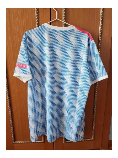 21 22 맨유 어웨이 유니폼 팝니다